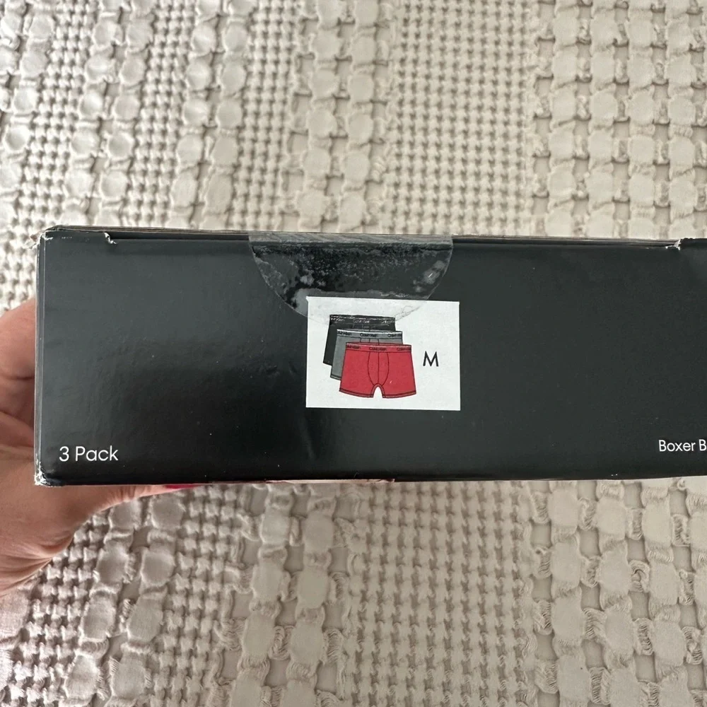 Calvin Klein calvin klein